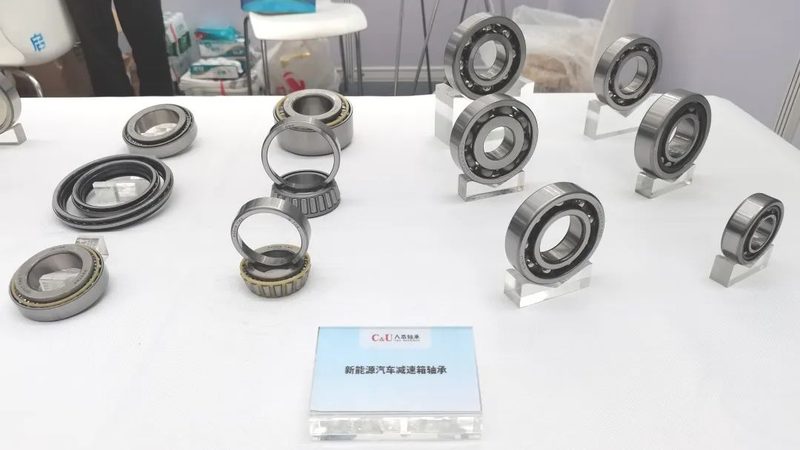 直线导轨重载与轻载性能解析：优缺点全面对比