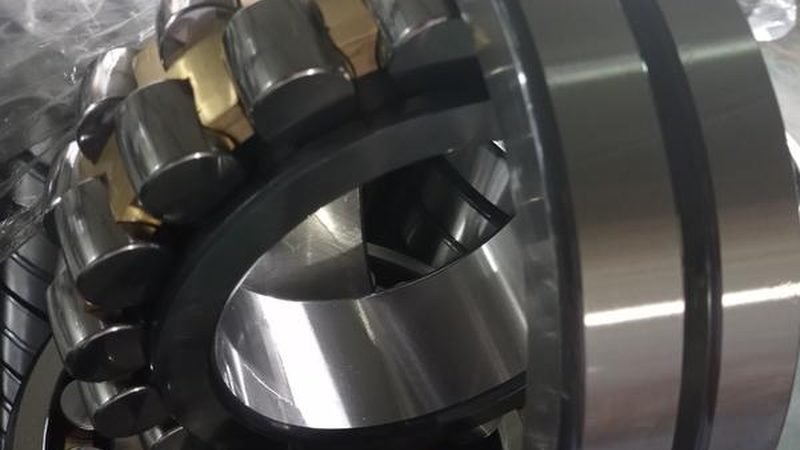 电动车深沟球轴承尺寸参数解析：关键尺寸与选型要点**